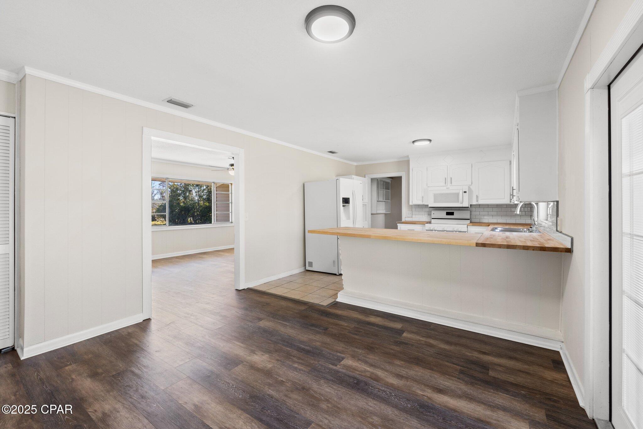 2911 Avon Road Panama City, FL 32405 - Photo 10 of 30 Gallery Image 10