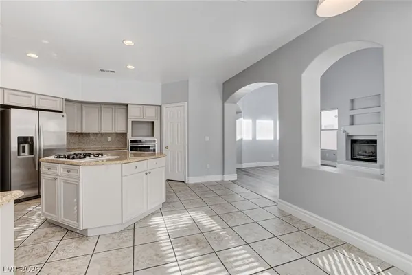 $3,150 | 43 Arcadian Shores Street, Las Vegas, NV 89148