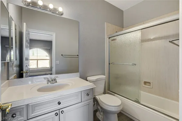 $3,150 | 43 Arcadian Shores Street, Las Vegas, NV 89148