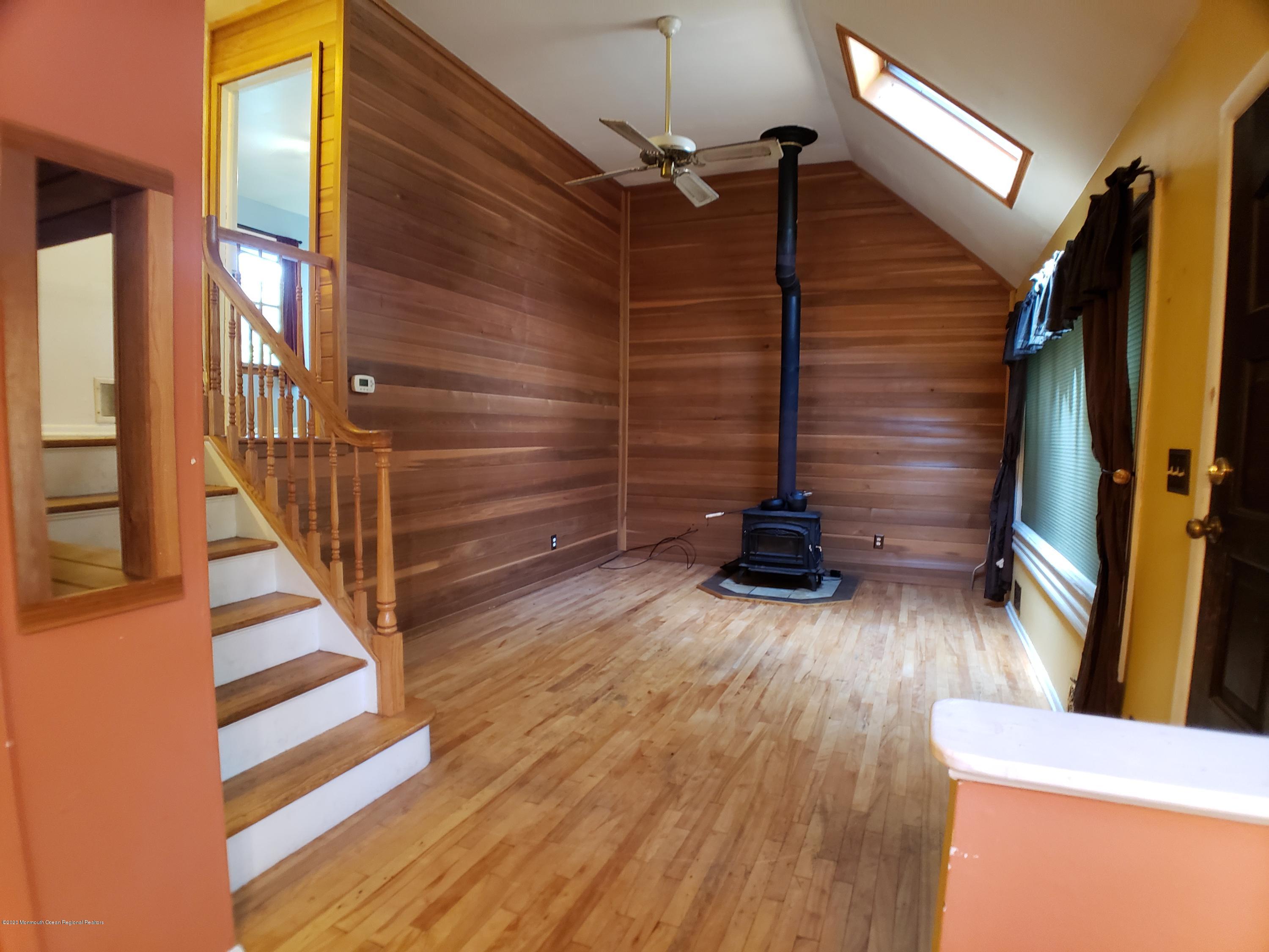 2 June Terrace Middletown, NJ 07748 - Photo 2 of 31 20200814_132750