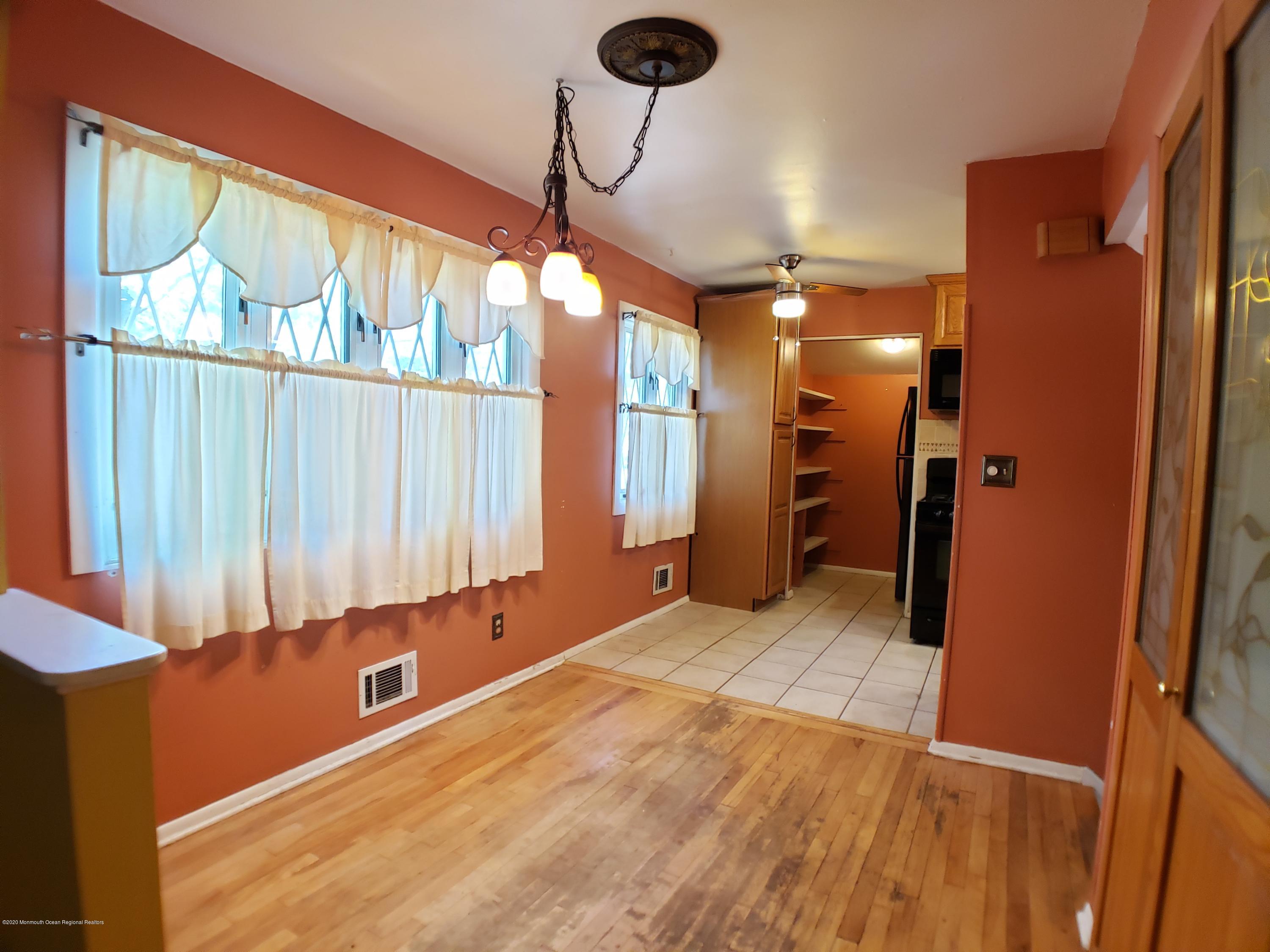 2 June Terrace Middletown, NJ 07748 - Photo 9 of 31 20200814_132838