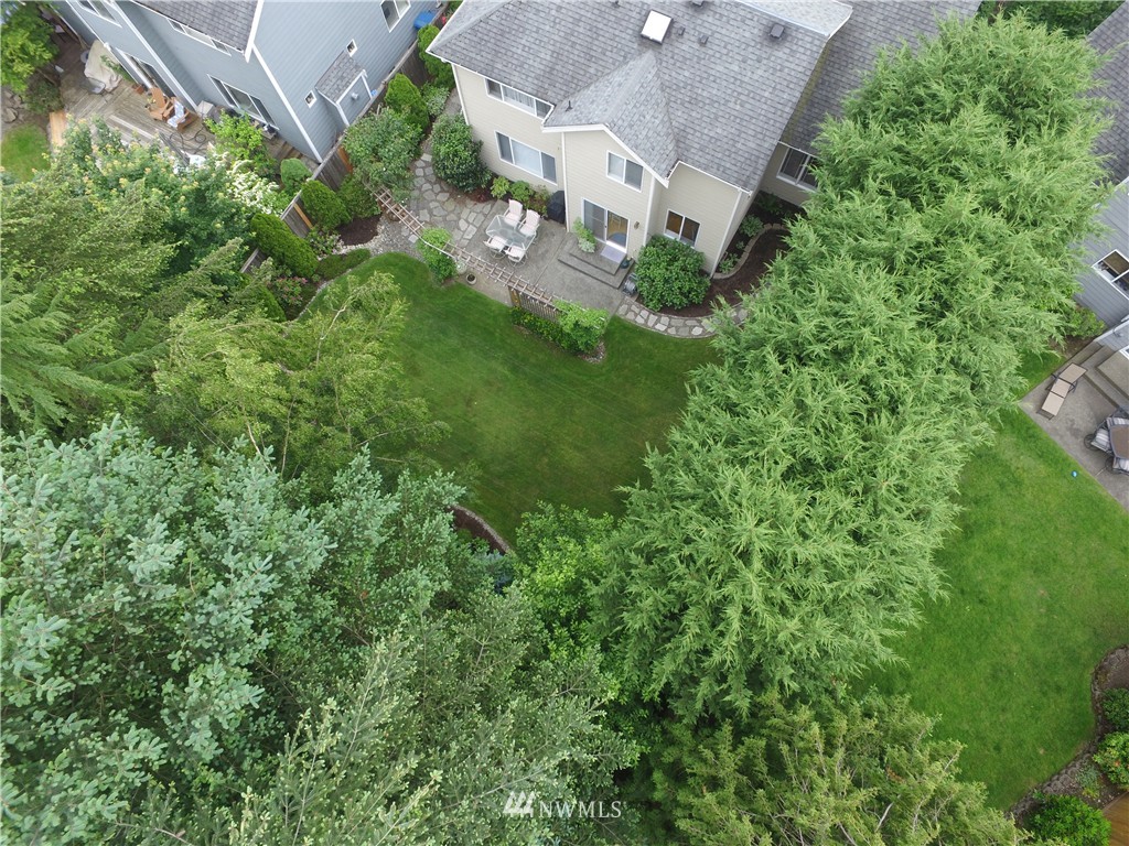 17342 Southeast 187th Street Renton, WA 98058 - Photo 2 of 25 Gallery Image 2