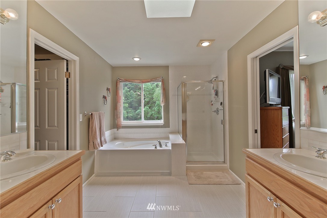 17342 Southeast 187th Street Renton, WA 98058 - Photo 15 of 25 Gallery Image 15
