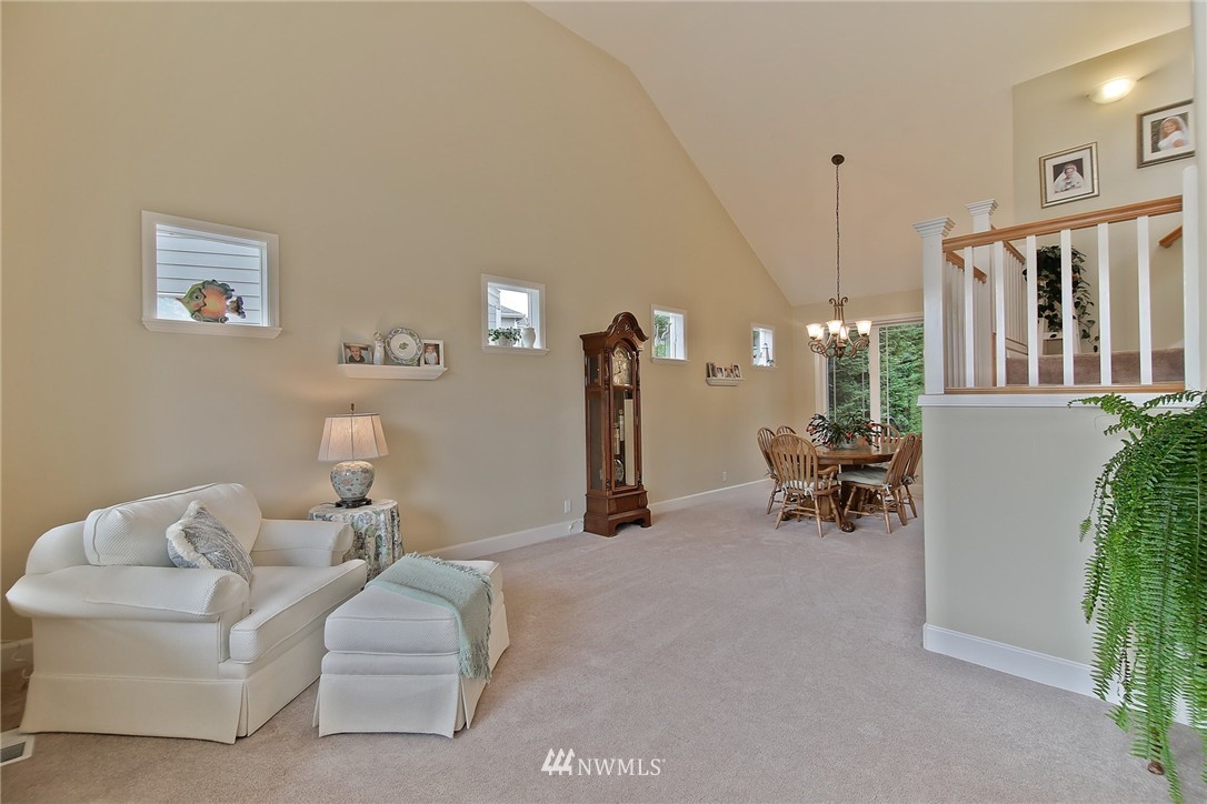 17342 Southeast 187th Street Renton, WA 98058 - Photo 6 of 25 Gallery Image 6