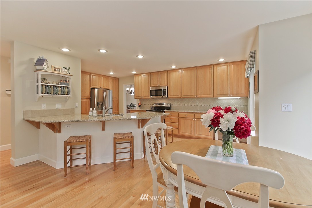 17342 Southeast 187th Street Renton, WA 98058 - Photo 10 of 25 Gallery Image 10