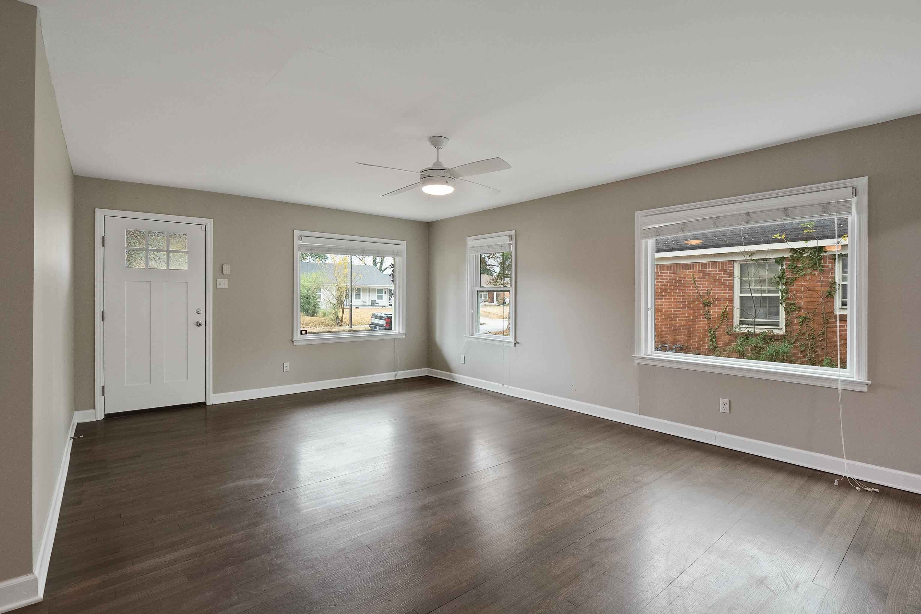 1790 Dearing Road Memphis, TN 38117 - Photo 4 of 20 Gallery Image 4