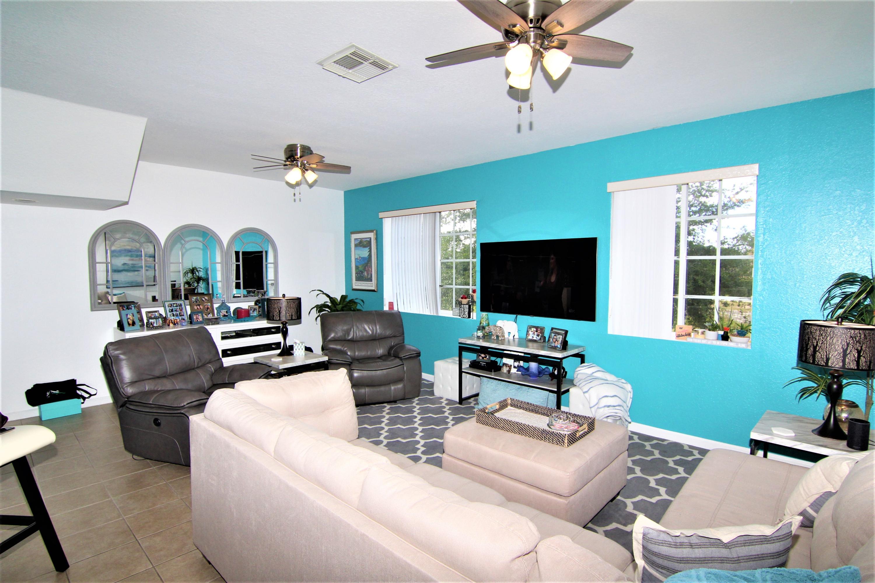 4615 Danson Way Delray Beach, FL 33445 - Photo 2 of 11 family room