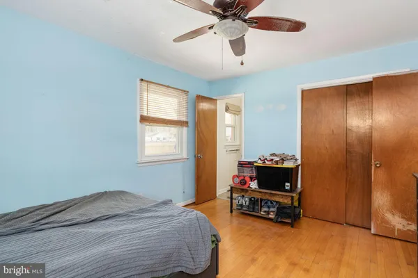 $350,000 | 160 12th Street, Colonial Beach, VA 22443