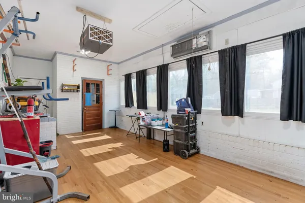 $350,000 | 160 12th Street, Colonial Beach, VA 22443