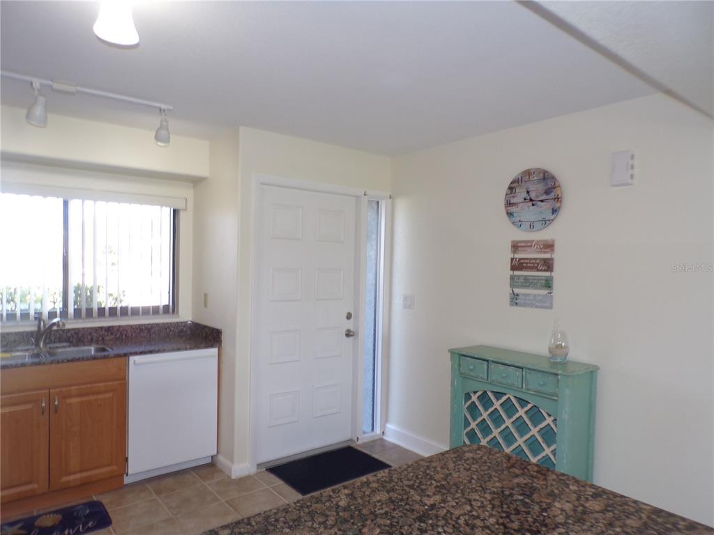 1356 Rio De Janeiro Avenue, Unit 108 Punta Gorda, FL 33983 - Photo 4 of 37