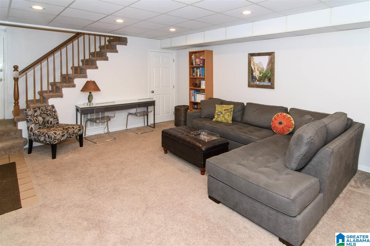 707 Colony Circle Birmingham, AL 35209 - Photo 36 of 50