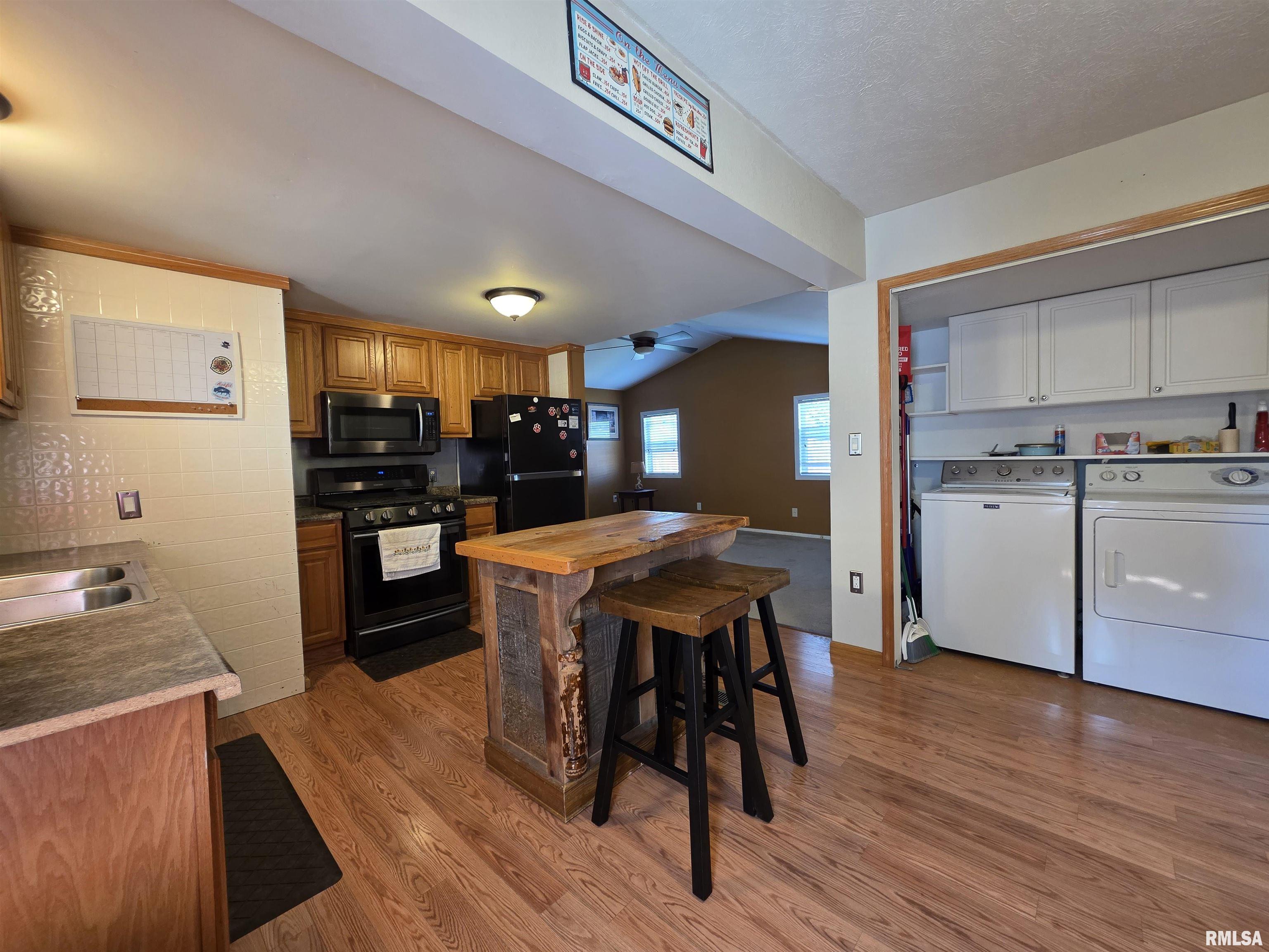 1406 Henrietta Street Pekin, IL 61554 - Photo 15 of 26
