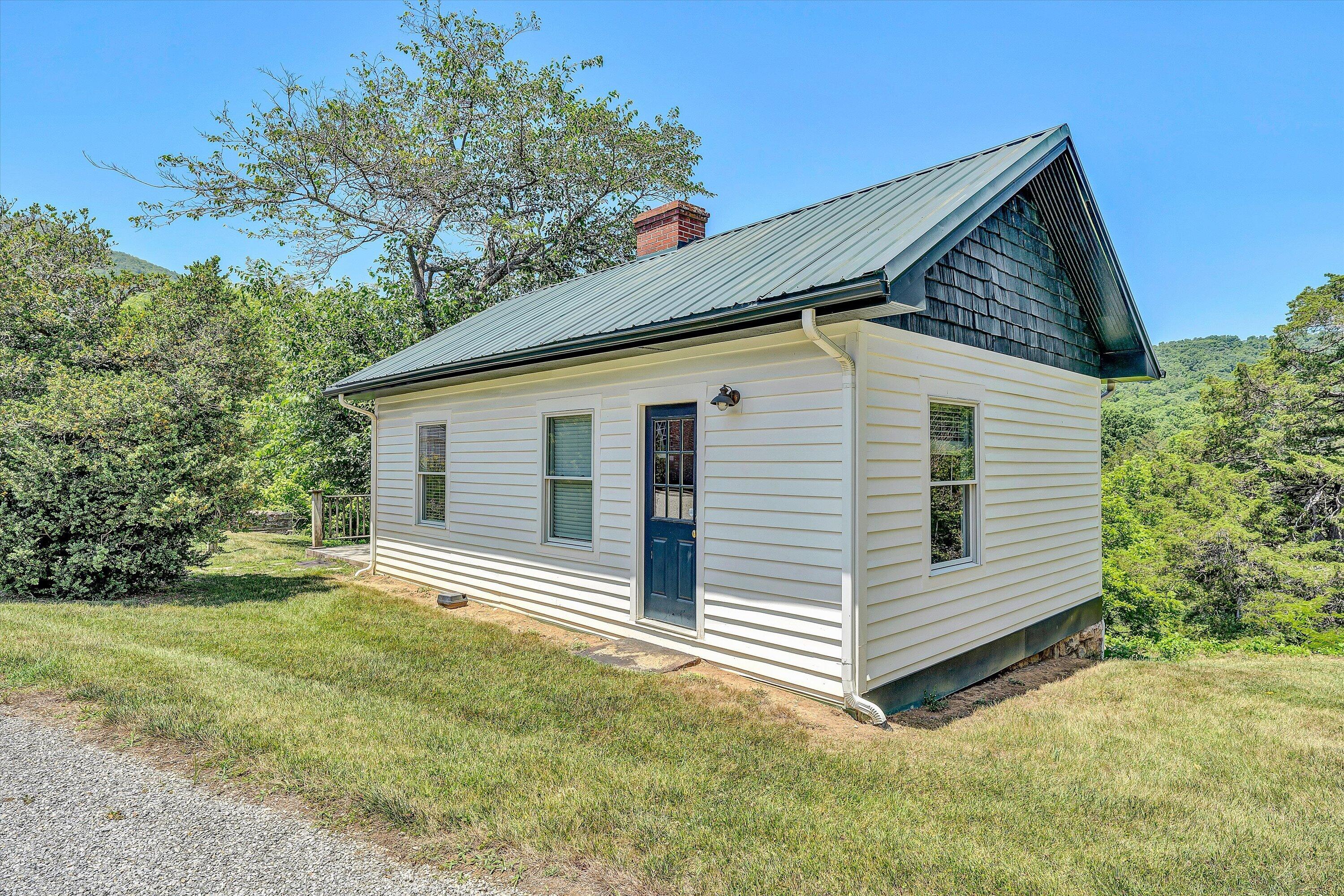 1066 Greyledge Road Buchanan, VA 24066 - Photo 84 of 122 084-DSC08641