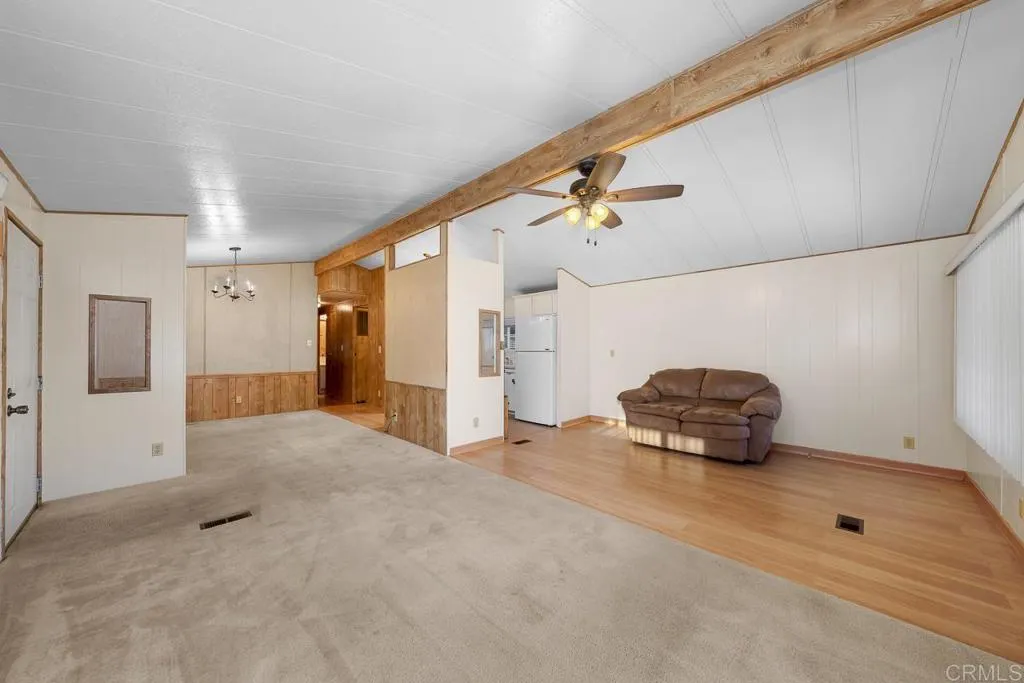 11949 Riverside Drive, Unit 133 Lakeside, CA 92040 - Photo 16 of 32 a big room with closet