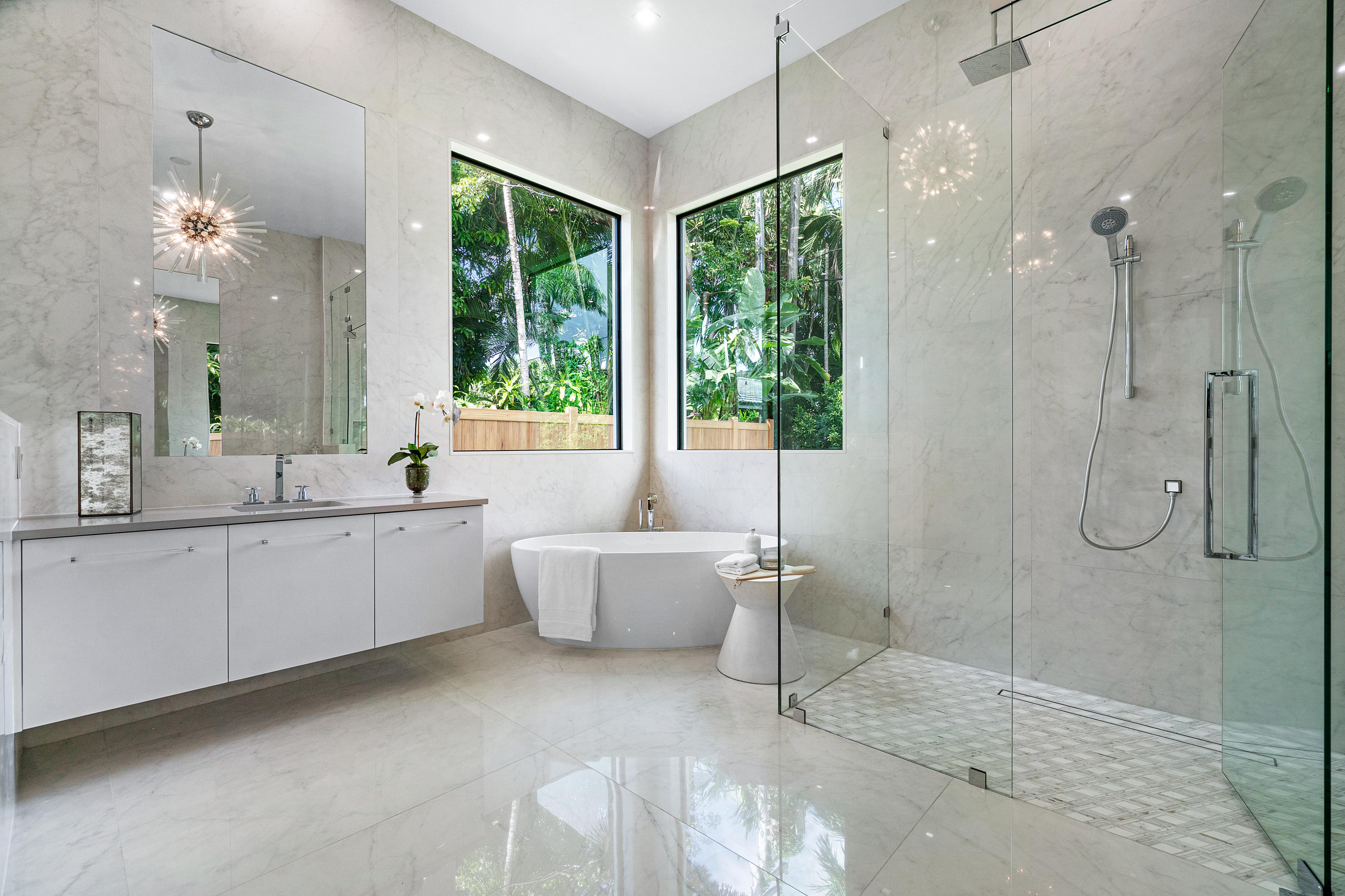 2101 Banyan Road Boca Raton, FL 33432 - Photo 36 of 76 Master Bathroom