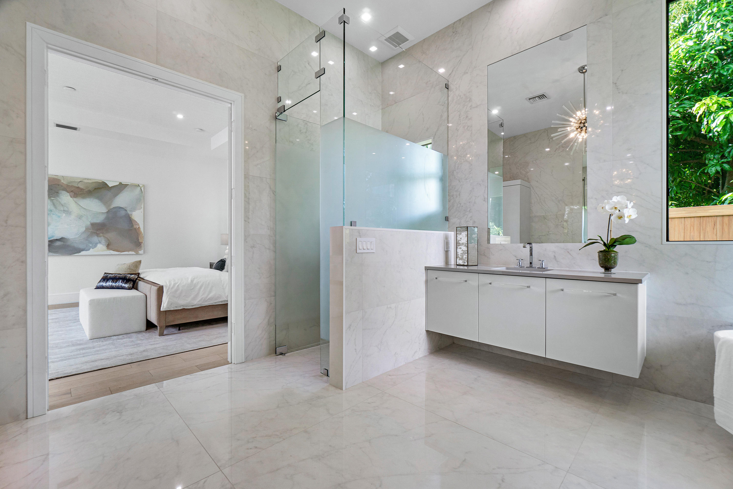 2101 Banyan Road Boca Raton, FL 33432 - Photo 38 of 76 Master Bathroom