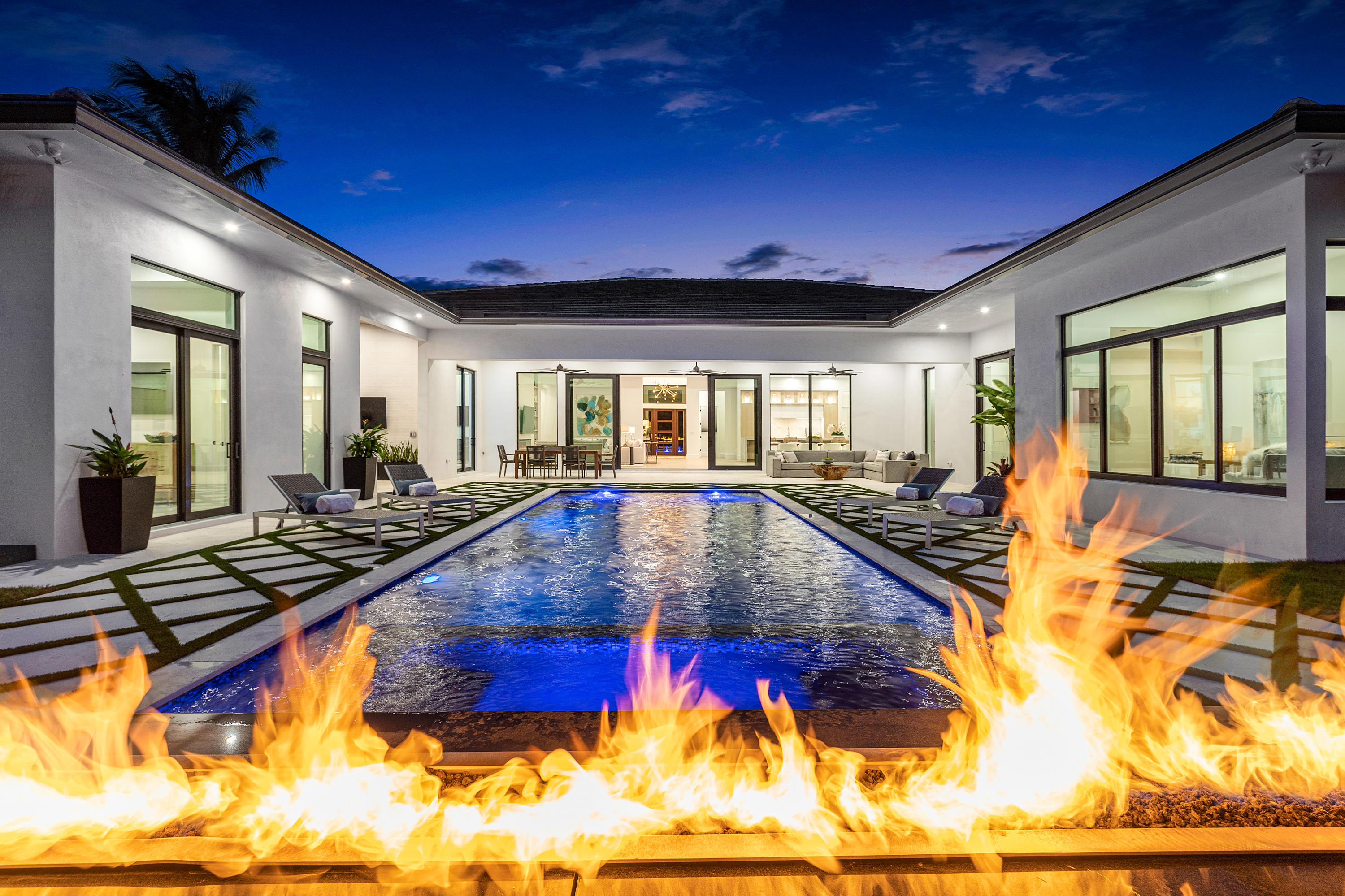 2101 Banyan Road Boca Raton, FL 33432 - Photo 5 of 76 Backyard