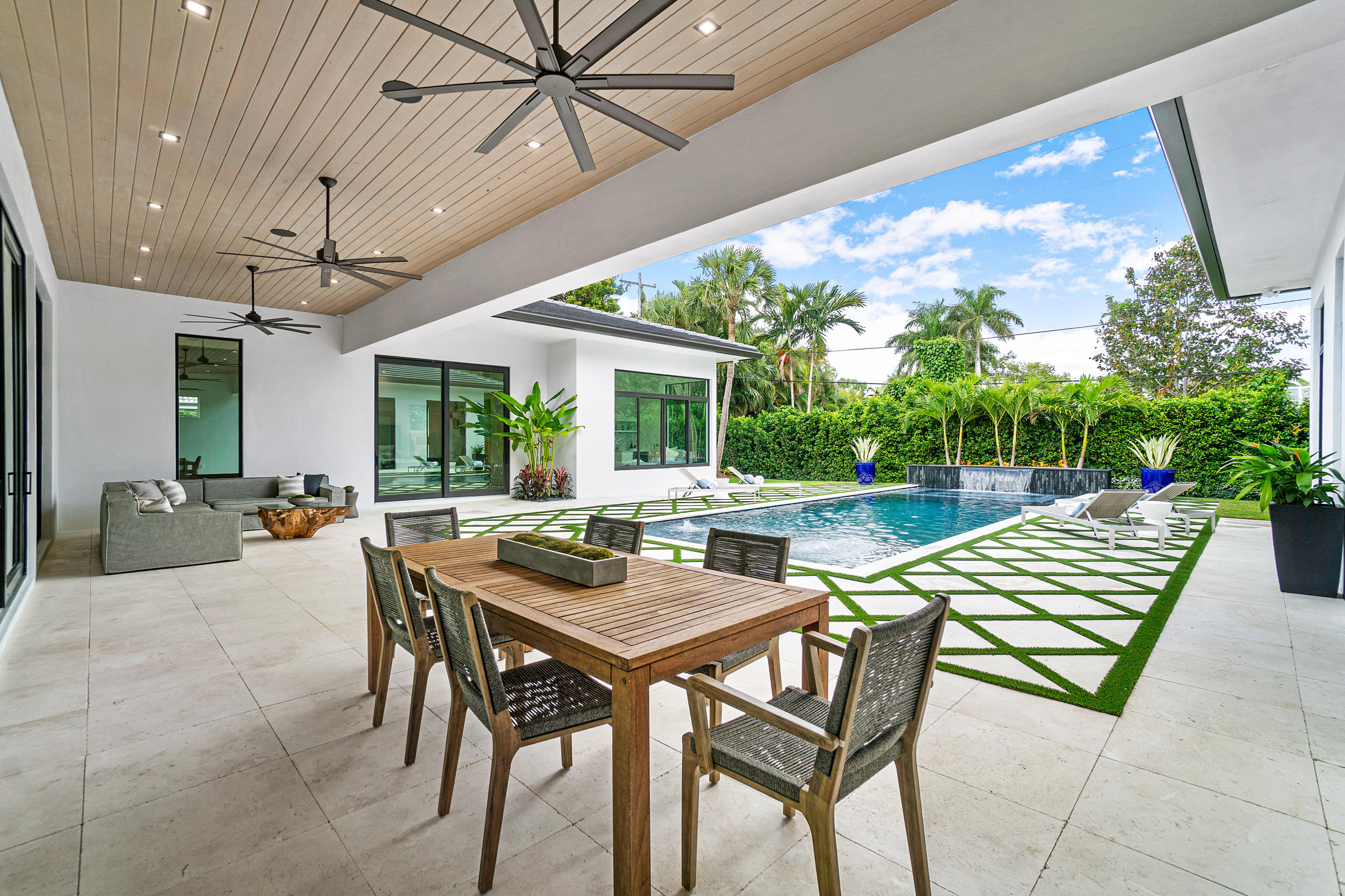 2101 Banyan Road Boca Raton, FL 33432 - Photo 51 of 76 Backyard