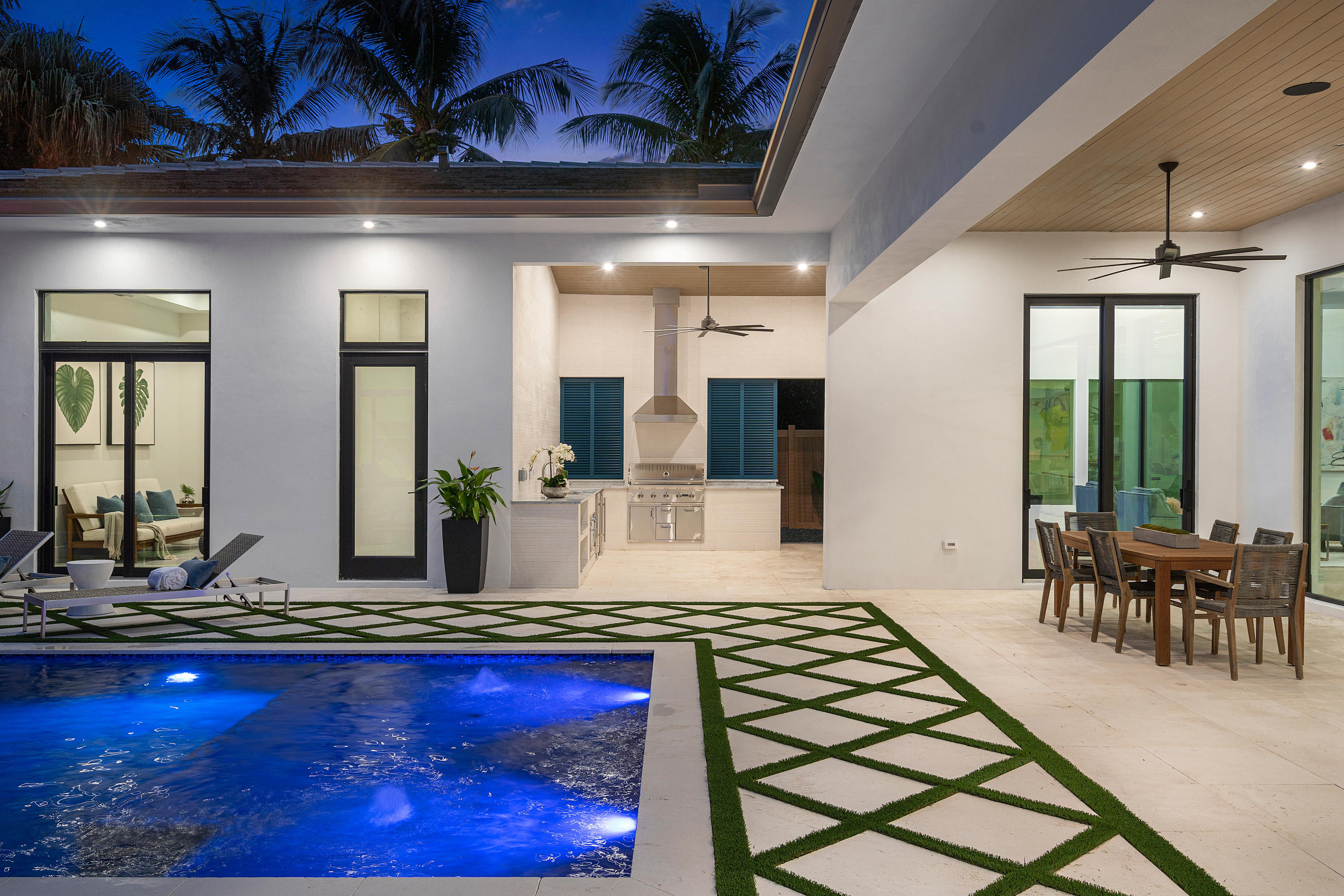 2101 Banyan Road Boca Raton, FL 33432 - Photo 6 of 76 Backyard