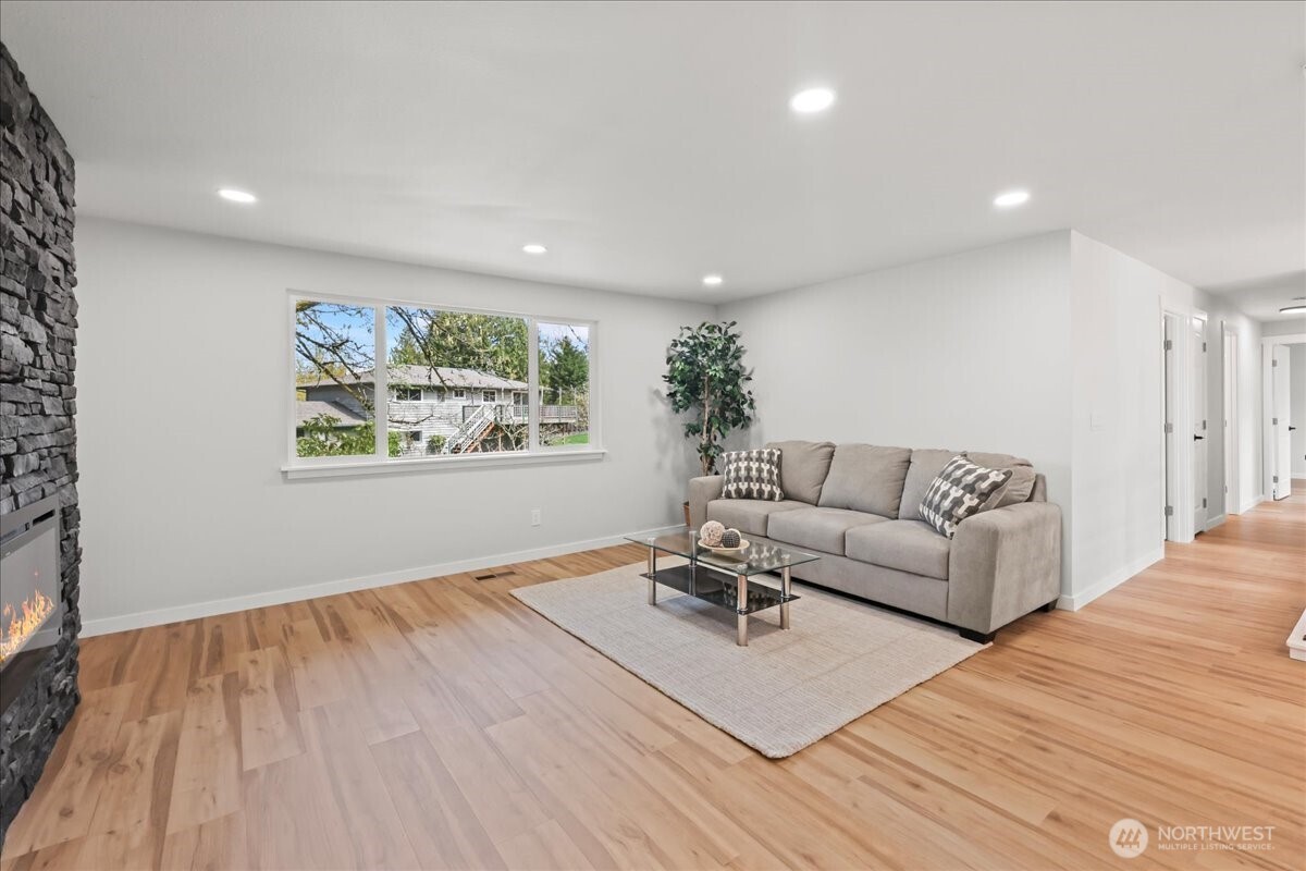 3217 226th Place Southwest Brier, WA 98036 - Photo 17 of 35 Gallery Image 17
