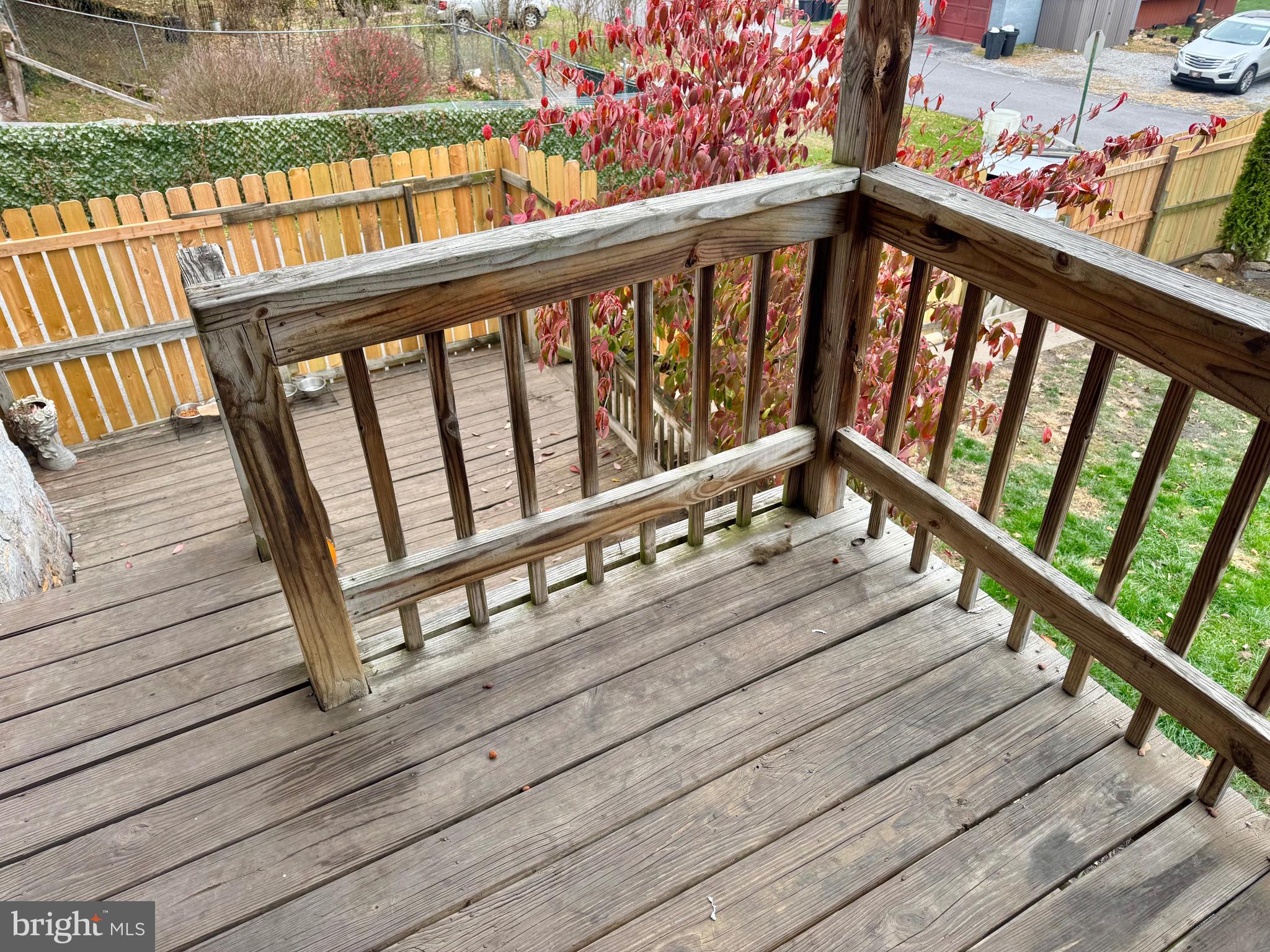 622 Washington Avenue Tyrone, PA 16686 - Photo 24 of 25 a view of stairs from a balcony