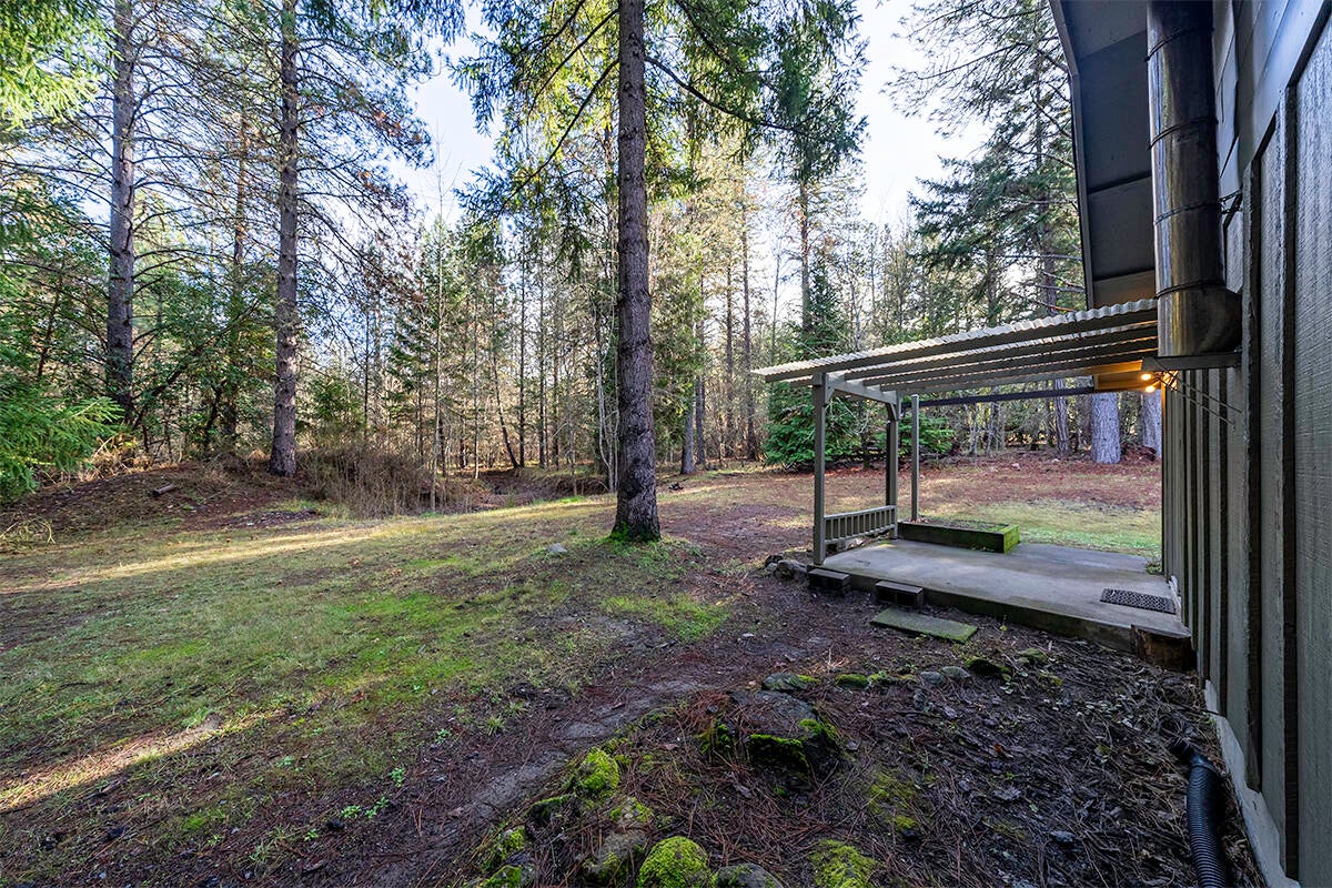 293 Davidson Road Williams, OR 97544 - Photo 13 of 37 DSC04643-HDR-Edit