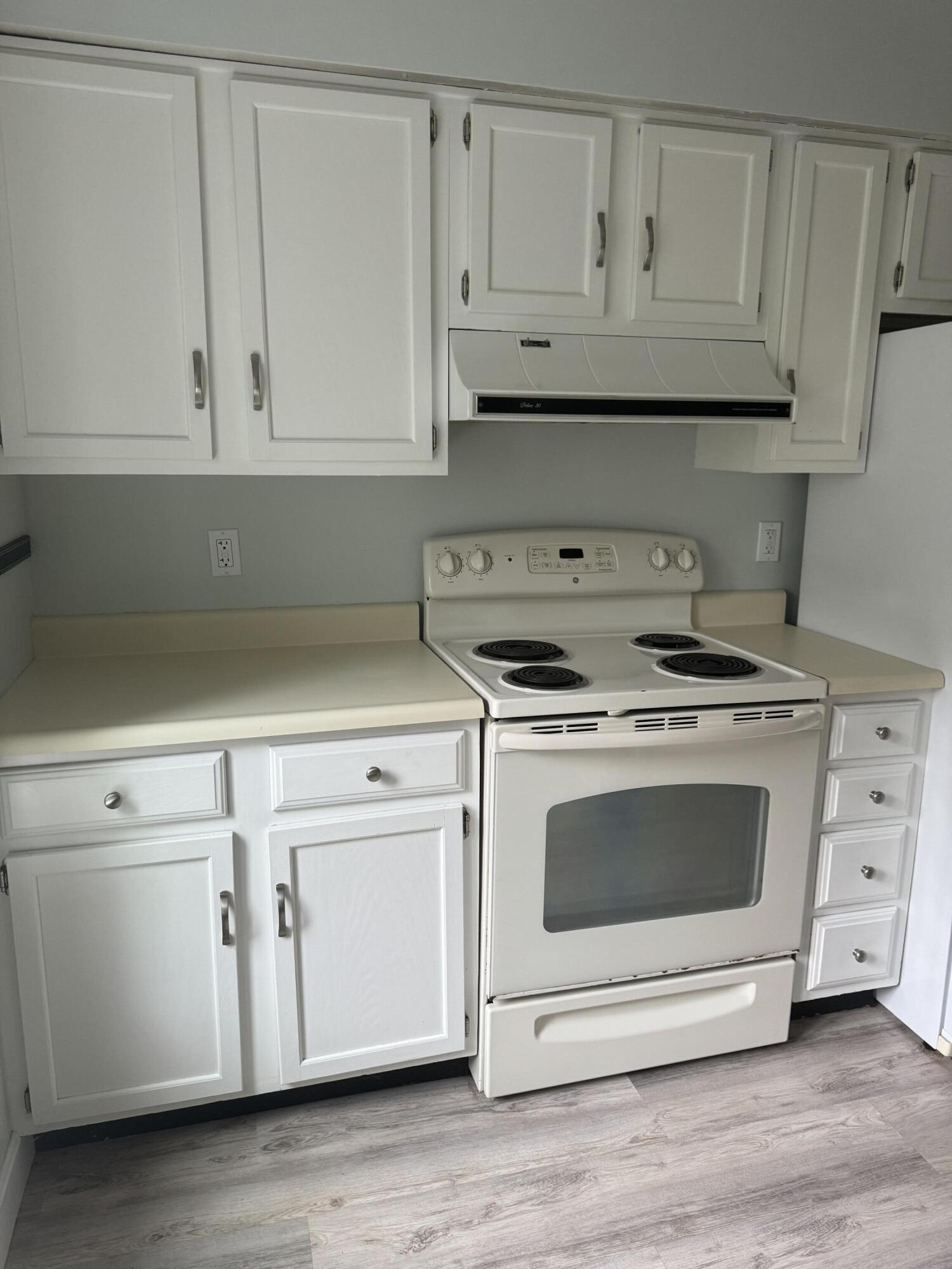2 Cammock Road, Unit 2 Scarborough, ME 04074 - Photo 41 of 42 IMG_5365