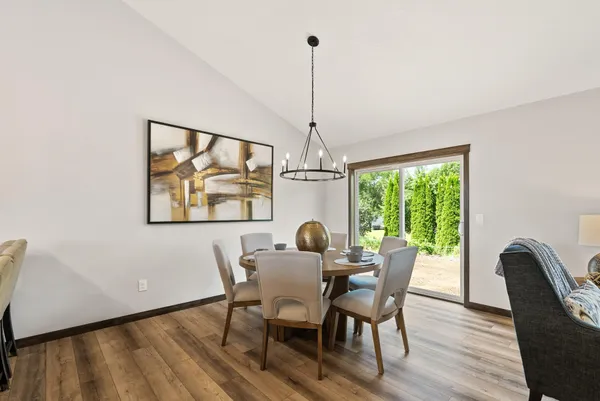 $539,900 | 9972 14th Circle Northeast, St. Michael, MN 55376