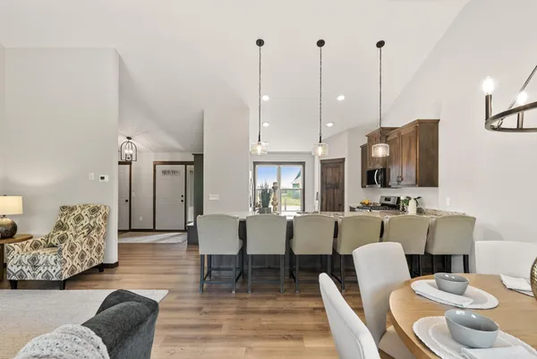 $539,900 | 9972 14th Circle Northeast, St. Michael, MN 55376