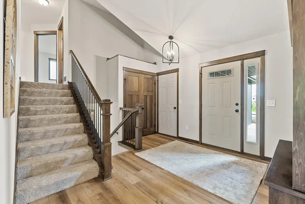 $539,900 | 9972 14th Circle Northeast, St. Michael, MN 55376