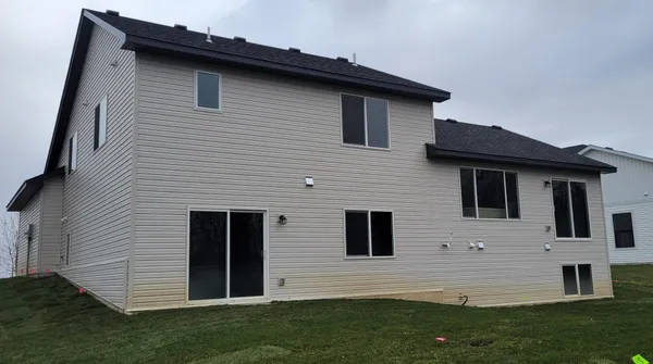 $539,900 | 9972 14th Circle Northeast, St. Michael, MN 55376