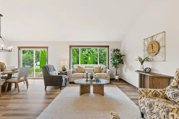 $539,900 | 9972 14th Circle Northeast, St. Michael, MN 55376