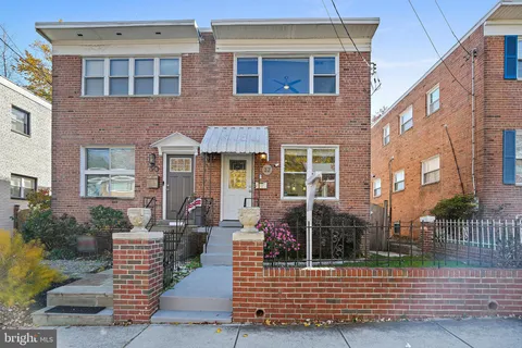 $599,900 | 32 Underwood Street Northwest, Washington, DC 20012