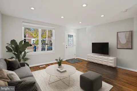 $599,900 | 32 Underwood Street Northwest, Washington, DC 20012