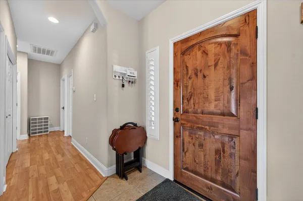 $400,000 | 4678 West Rosetta Drive, Fresno, CA 93722