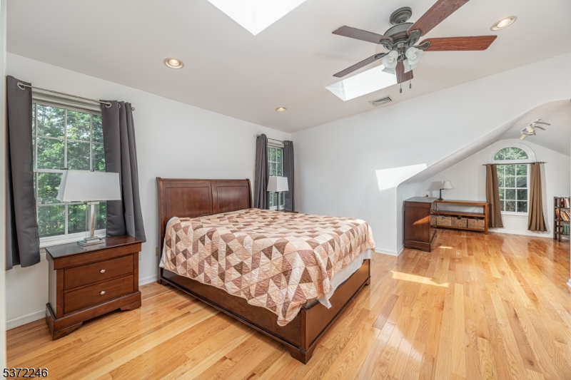 56 Woodland Road Randolph, NJ 07869 - Photo 23 of 42