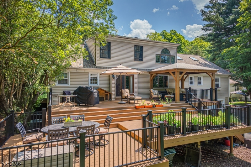 56 Woodland Road Randolph, NJ 07869 - Photo 32 of 42