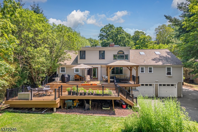 56 Woodland Road Randolph, NJ 07869 - Photo 37 of 42