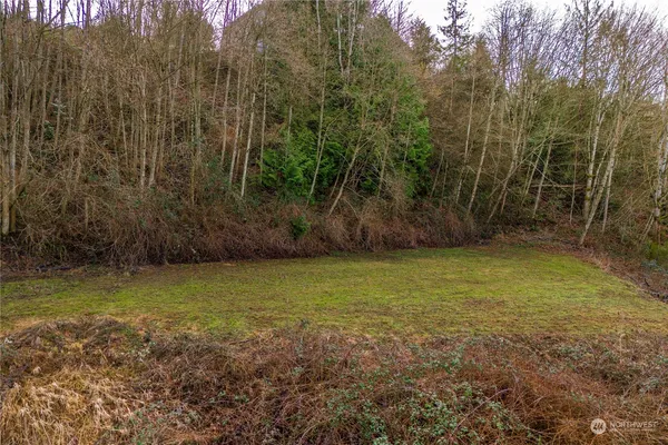 $240,000 | 1900 5th Street Southeast, Puyallup, WA 98372