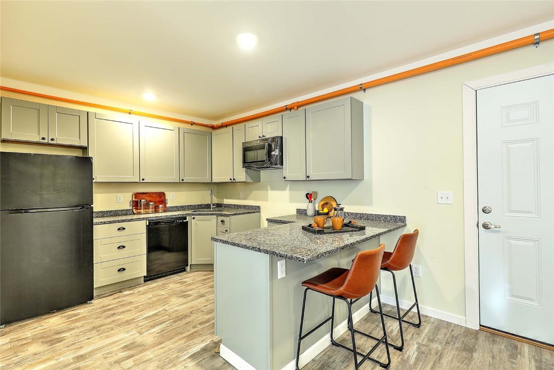 327 Pine Street, Unit 1012 Pawtucket, RI 02860 - Photo 22 of 41