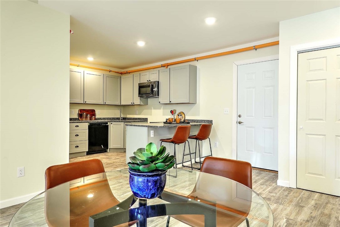 327 Pine Street, Unit 1012 Pawtucket, RI 02860 - Photo 27 of 41