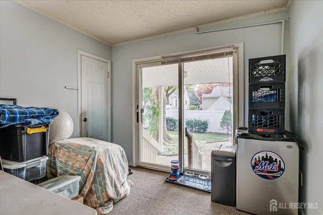 $650,000 | 1072 Bordentown Avenue, Sayreville, NJ 08859