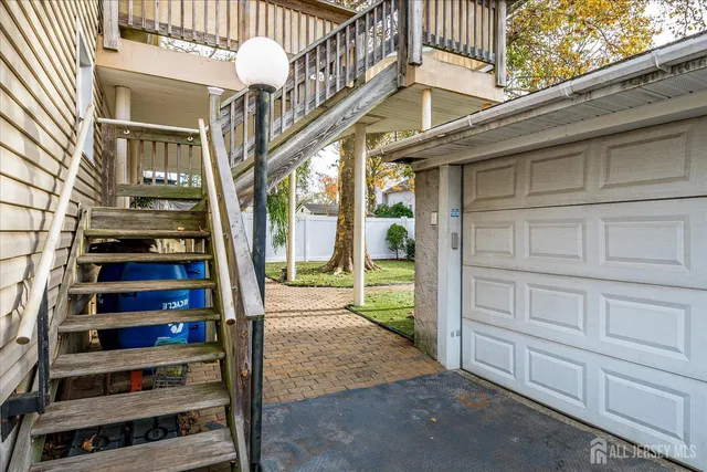 $650,000 | 1072 Bordentown Avenue, Sayreville, NJ 08859