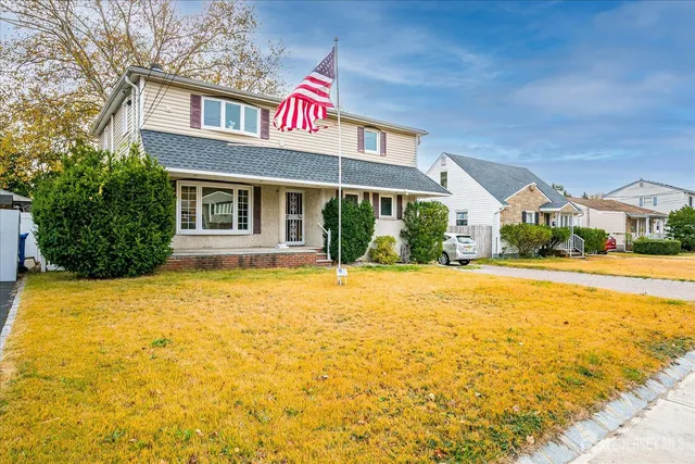 $650,000 | 1072 Bordentown Avenue, Sayreville, NJ 08859