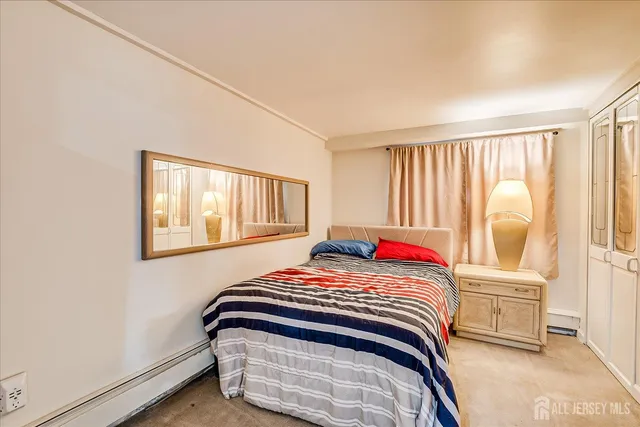 $650,000 | 1072 Bordentown Avenue, Sayreville, NJ 08859