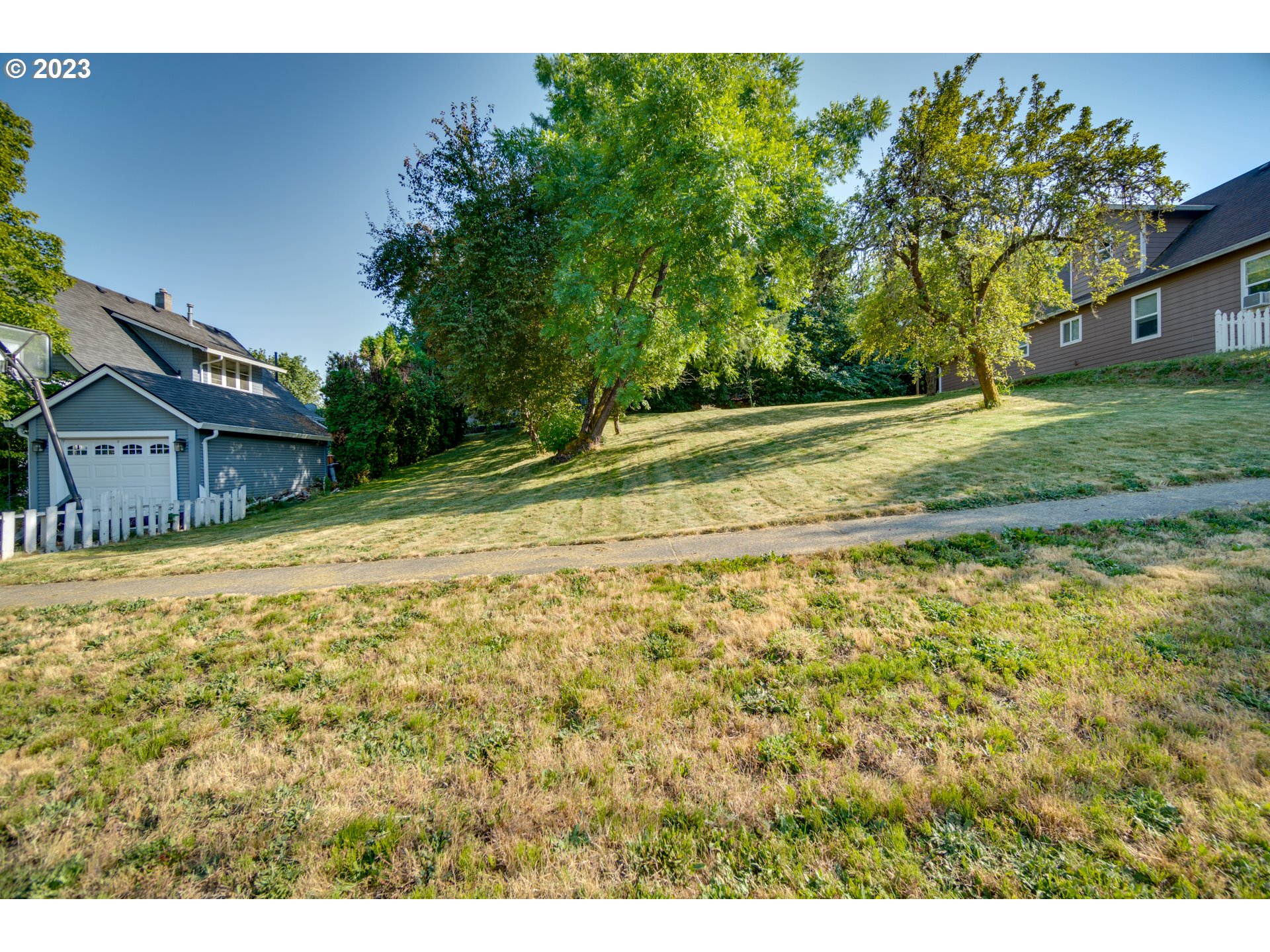 240 Southwest Jefferson Street Sheridan, OR 97378 - Photo 1 of 5 a view of house with backyard and entertaining space