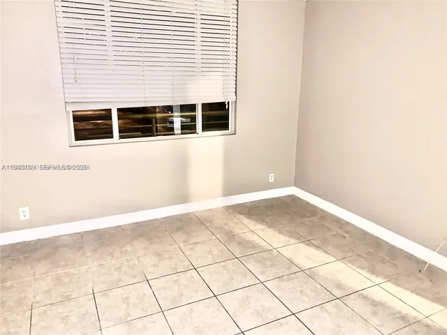 $2,100 | 621 Lyons Road, Unit 9101, Coconut Creek, FL 33063