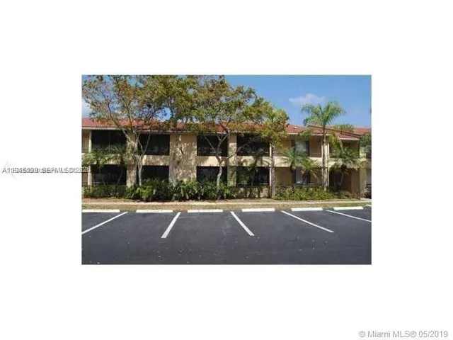 $2,100 | 621 Lyons Road, Unit 9101, Coconut Creek, FL 33063