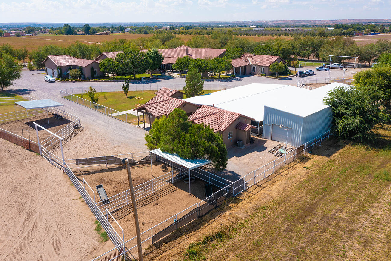 656 Cox Road El Paso, TX 79932 - Photo 53 of 74 Individual Stalls for Horses
