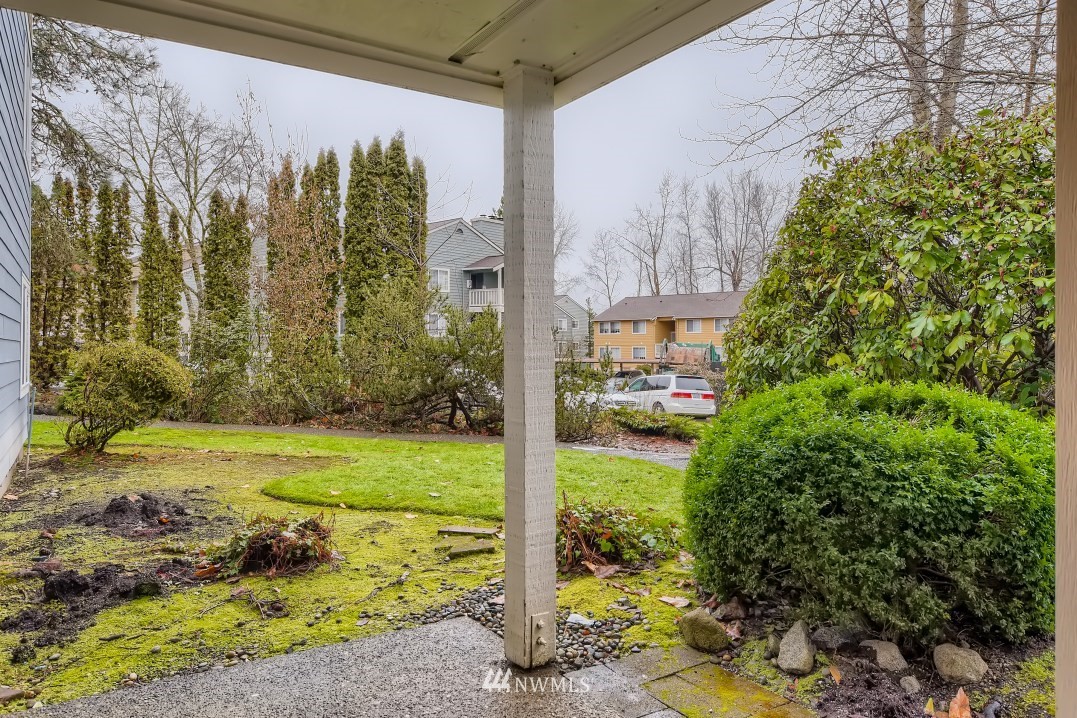 7577 Old Redmond Road, Unit 7 Redmond, WA 98052 - Photo 20 of 21 a view of a back yard